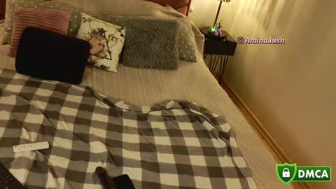 Snapshot of charming_sexuality chatting on December 2024 11:46:02 PM insta online show from December 2024 11:46:02 PM