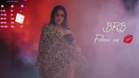 Snapshot of charming_sexuality chatting on January 2025 03:09:02 AM insta online show from January 2025 03:09:02 AM