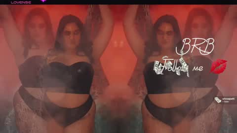 Snapshot of charming_sexuality chatting on January 2025 03:57:01 AM insta online show from January 2025 03:57:01 AM