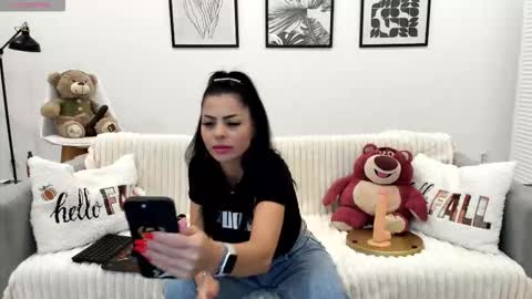 charmvanesa online show from September 2025 05:03:01 PM