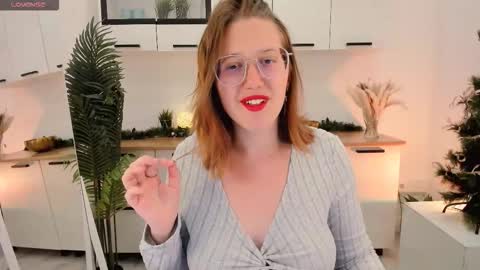 Grace online show from December 2025 10:43:01 AM