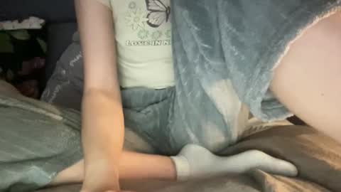 Vicky online show from September 2025 06:52:01 PM