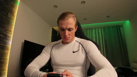 Chase Reed online show from October 2025 02:07:01 PM