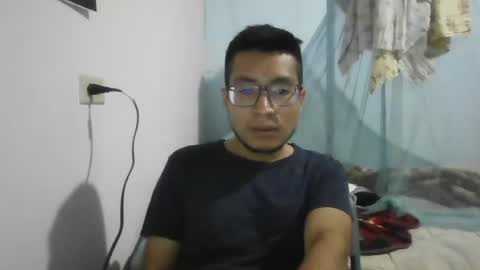 Snapshot of chatosawaldo chatting on June 2026 04:18:01 PM HornyMOG online show from June 2026 04:18:01 PM