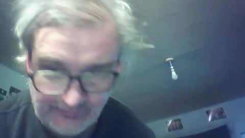 Snapshot of chatubatelee555 chatting on February 2026 09:32:01 PM lee online show from February 2026 09:32:01 PM