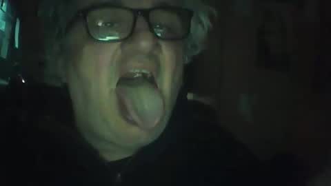 Snapshot of chatubatelee555 chatting on March 2026 04:57:01 PM lee online show from March 2026 04:57:01 PM