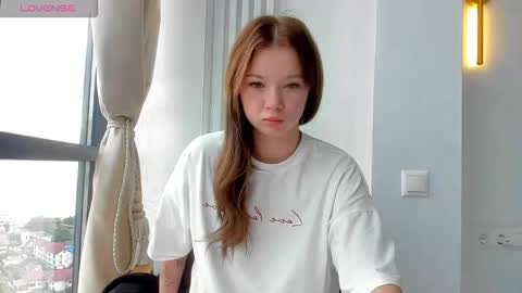 Snapshot of chaturrbaby chatting on October 2025 05:40:01 AM Em online show from October 2025 05:40:01 AM