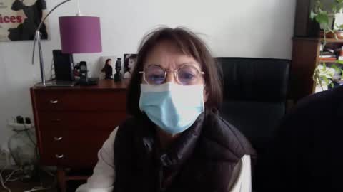 chaudetoujours online show from April 2026 02:03:01 PM