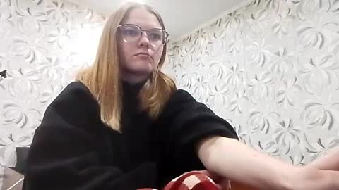 Snapshot of chauknispel chatting on May 2026 09:22:02 PM Olivia online show from May 2026 09:22:02 PM