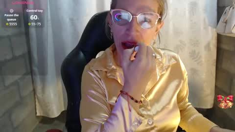 CHAYLA VICTORIA RUIZ  online show from March 2026 01:04:02 PM