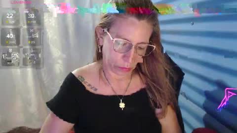 Snapshot of chayla_ruiz chatting on May 2026 03:53:02 PM CHAYLA VICTORIA RUIZ online show from May 2026 03:53:02 PM