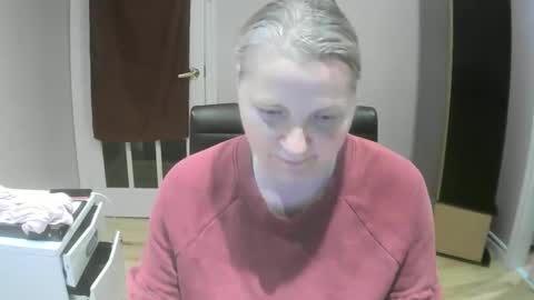 chealsiek online show from October 2025 11:25:01 PM