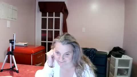 chealsiek online show from November 2025 12:54:01 AM