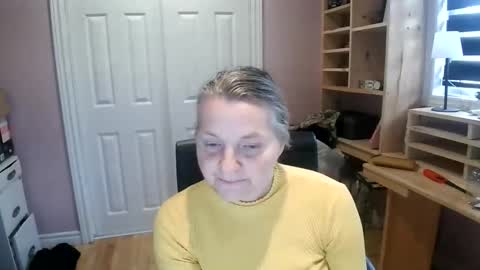 chealsiek online show from December 2025 02:47:02 PM