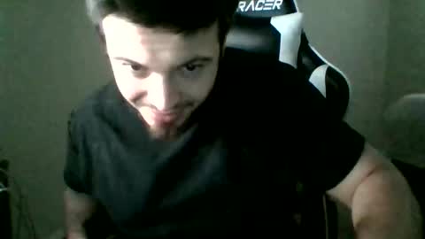 cheddarbob93695 online show from December 2025 10:41:02 PM