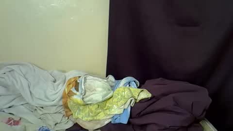 Cheerchelly online show from December 2025 06:59:02 PM