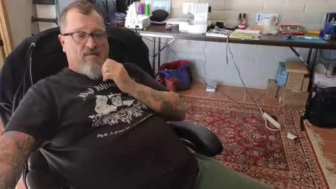 Snapshot of chefbare chatting on January 2026 08:12:01 PM Chefbare Lex Edwards online show from January 2026 08:12:01 PM