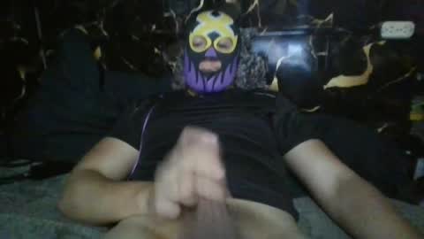 cheimus_ online show from June 2026 06:04:02 AM