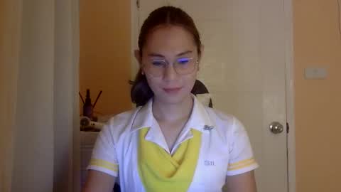 chelly4u69 online show from December 2025 04:19:01 AM