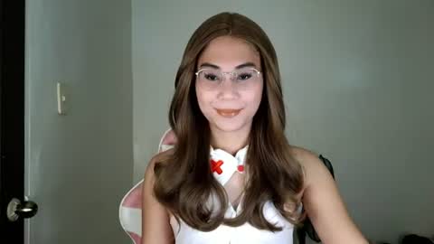 chelly4u69 online show from June 2026 12:50:01 AM