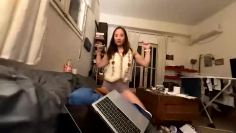 Snapshot of chellybear101 chatting on February 2026 05:33:01 PM chellybear101 online show from February 2026 05:33:01 PM