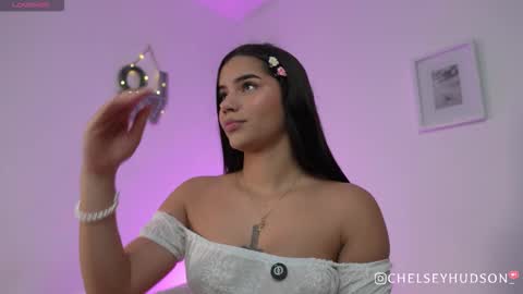 chelsey_hudson online show from March 2026 01:09:02 AM