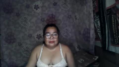 chenita_kits online show from January 2026 12:31:01 PM