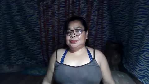 chenita_kits online show from February 2026 12:24:01 PM