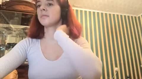 Emely online show from March 2026 06:37:02 PM