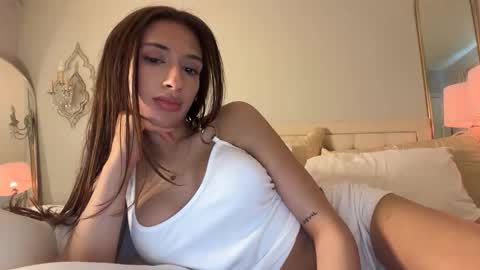 Snapshot of cherliecarmen chatting on May 2026 06:36:01 PM cherliecarmen online show from May 2026 06:36:01 PM