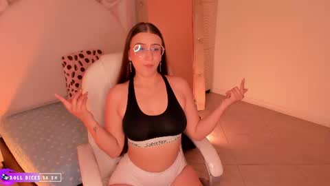 Snapshot of cherry_blond_ chatting on June 2026 01:14:01 AM Cherry online show from June 2026 01:14:01 AM