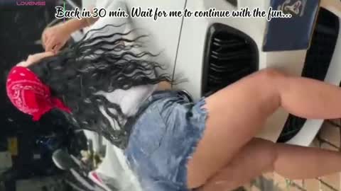 C H E R R Y  online show from November 2025 11:27:01 AM