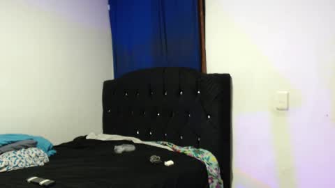 cherry  aleja online show from December 2024 02:20:02 AM