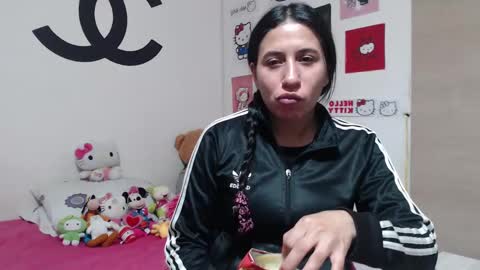 Snapshot of cherry_hc chatting on February 2025 04:03:02 AM Nezumy Rey online show from February 2025 04:03:02 AM