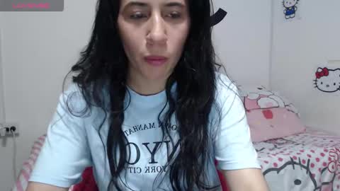 Snapshot of cherry_hc chatting on October 2025 07:56:01 PM Nezumy Rey online show from October 2025 07:56:01 PM