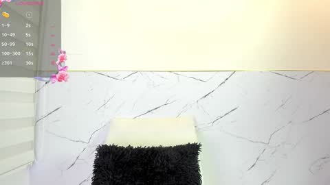 Snapshot of cherry_welll chatting on December 2024 04:39:01 AM Cherry  Conection 11pm-6am Colombia time online show from December 2024 04:39:01 AM