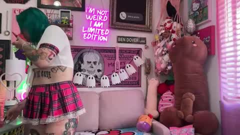 Snapshot of cherryb0mbb0mb chatting on October 2025 07:54:02 PM CherryBombBomb online show from October 2025 07:54:02 PM