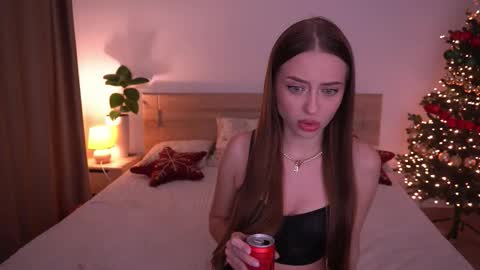 Alisha online show from December 2025 11:00:01 PM