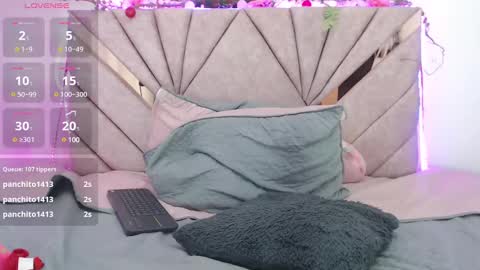 cherryblossom78 online show from December 2024 09:28:02 PM