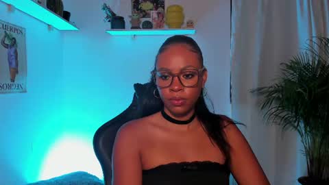 Snapshot of cherrybr_ chatting on July 2026 02:13:02 AM Cherry Lady online show from July 2026 02:13:02 AM