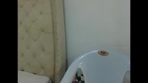 cherry online show from November 2025 10:10:02 PM