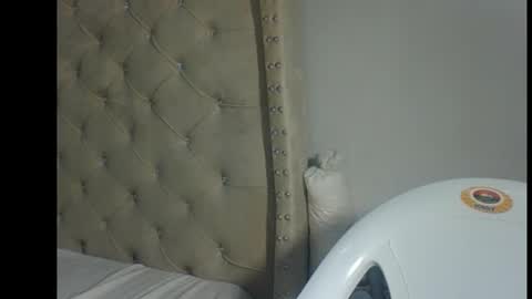 cherry online show from November 2025 12:11:01 PM