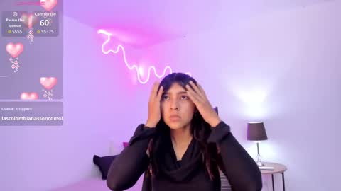 C H E R R Y online show from September 2025 12:05:02 PM