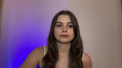 Lina online show from May 2026 06:12:02 PM