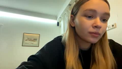 Lei online show from February 2026 04:05:02 PM