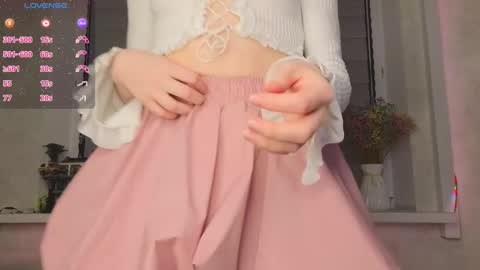 Lysia online show from February 2026 01:51:01 PM