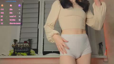 Lysia online show from March 2026 02:08:01 PM