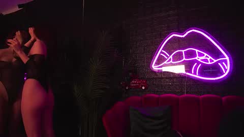 cherrysinn online show from December 2025 06:36:01 PM