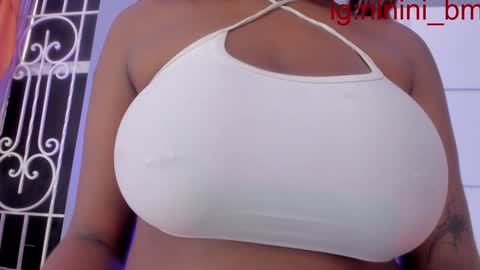 Snapshot of cherrytitts_ chatting on January 2025 10:01:01 PM Cherrytitts online show from January 2025 10:01:01 PM
