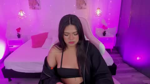 Cherry Vixen online show from November 2025 05:07:01 AM